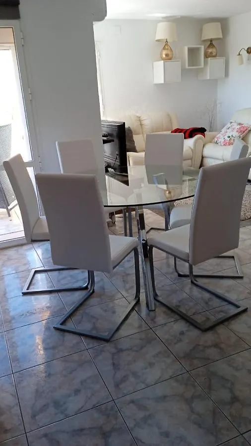 Cozy Apartment In Fuengirola Hills